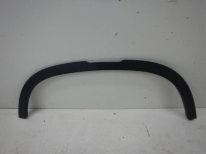 Land Rover Defender L663 Wielrandbekleding Links-voor, Enlèvement ou Envoi, Utilisé