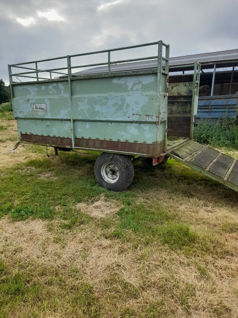 chariot à bestiaux, Enlèvement ou Envoi, Élevage