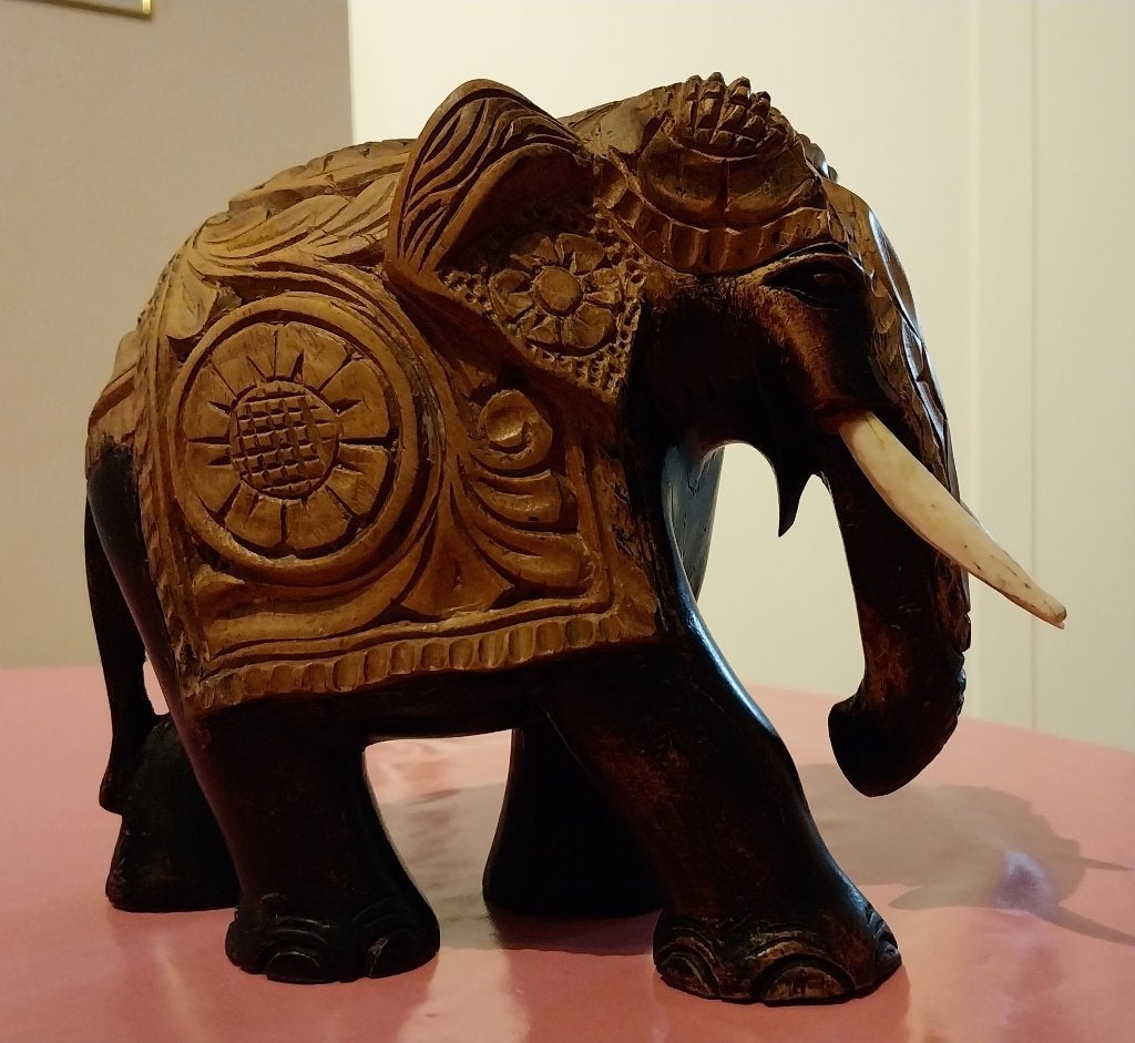 Prachtig handgesneden houten olifant beeld 20cm,Boeddha deco, Mammifère, Bois, Enlèvement ou Envoi, Brun