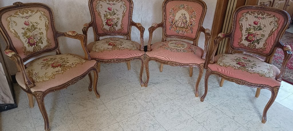 4 x geborduurde zetels LOUIS XV, Enlèvement