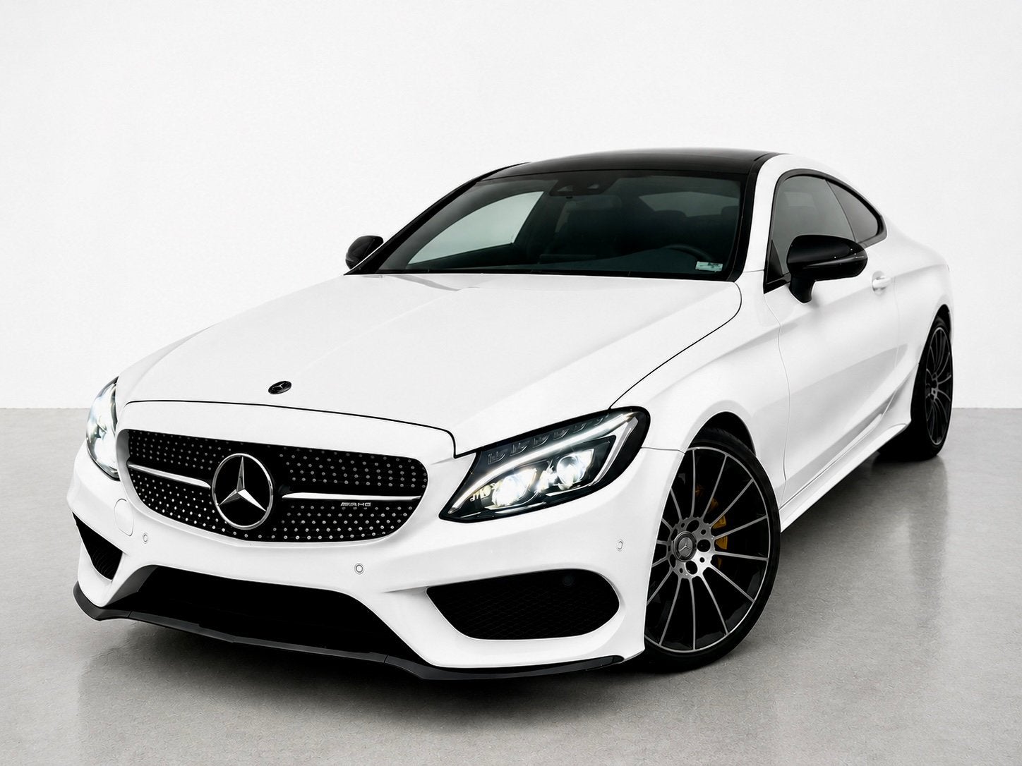 Mercedes-Benz C220d Coupé AMG Line 2018, Autos, Cuir et Alcantara, Achat, Phares entièrement LED, Noir