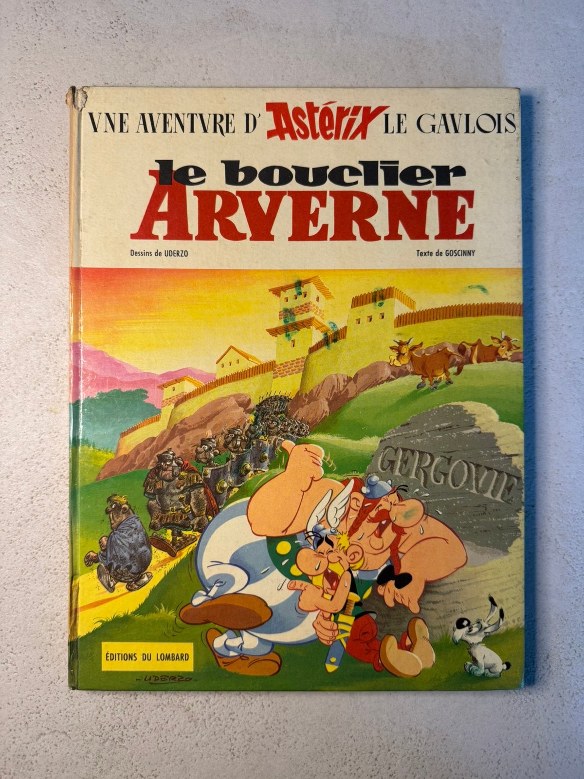 Astérix: Le bouclier arverne, Une BD, Enlèvement, Utilisé