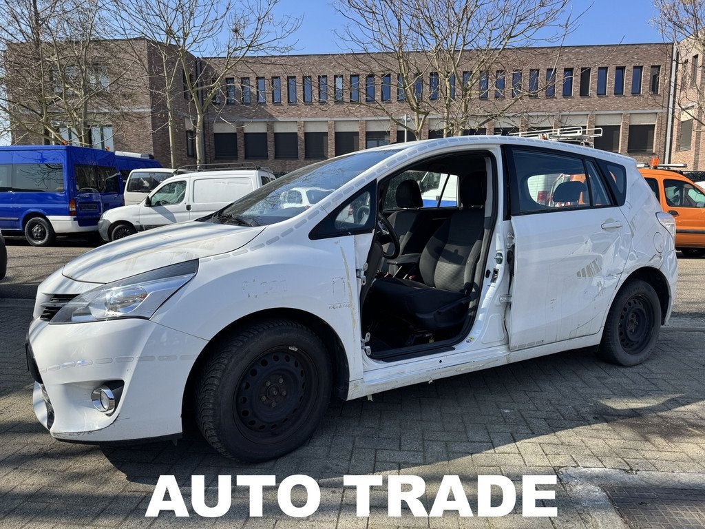 Toyota Verso | 1.6D | Euro 6b | 92000km | Airco | Zo meeneme, Autos, Achat, Entreprise, Boîte manuelle, Noir