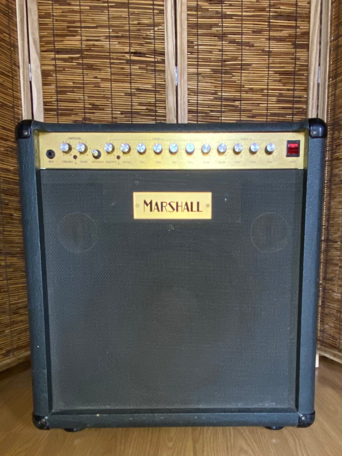 Vintage Marshall bass 200 (model 5520), Muziek en Instrumenten, Versterkers | Bas en Gitaar, Gebruikt, Ophalen