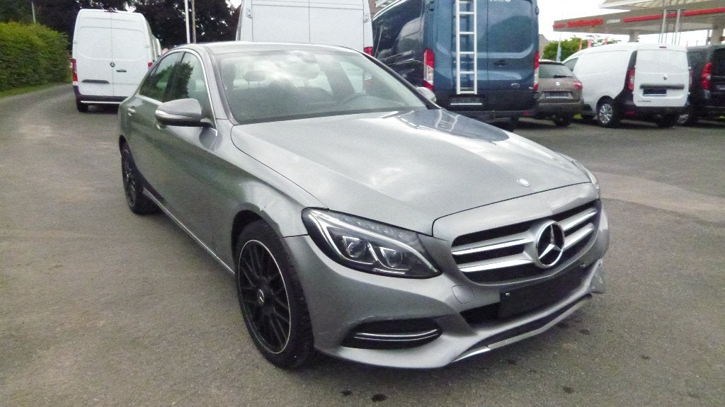 Mercedes C220 cdi  W205 berline pour export, Autos, https://public.car-pass.be/vhr/8c84ebbc-76fa-4ad7-b184-36b2242efff0, Achat