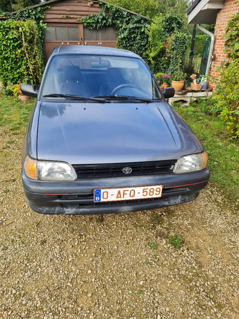 Toyota Starlet 1.3 automaat, Autos, Argent ou Gris, Achat, 1296 cm³, Starlet