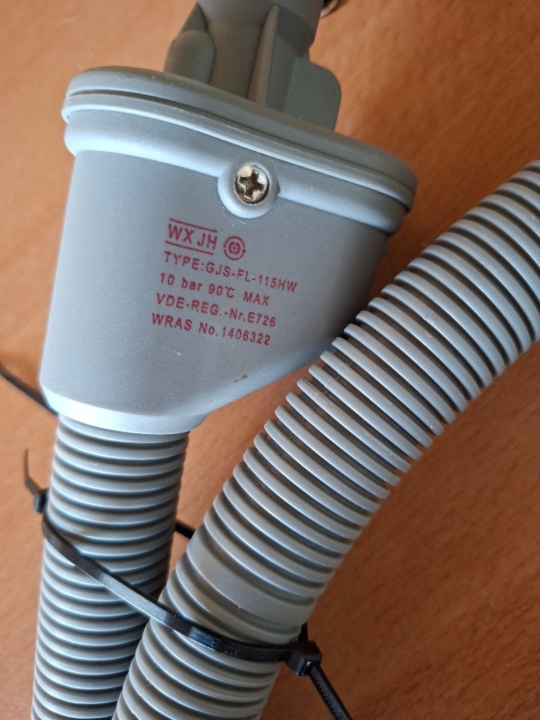 Tuyau d’alimentation machine à lessiver LONG, Electroménager, Enlèvement, Comme neuf