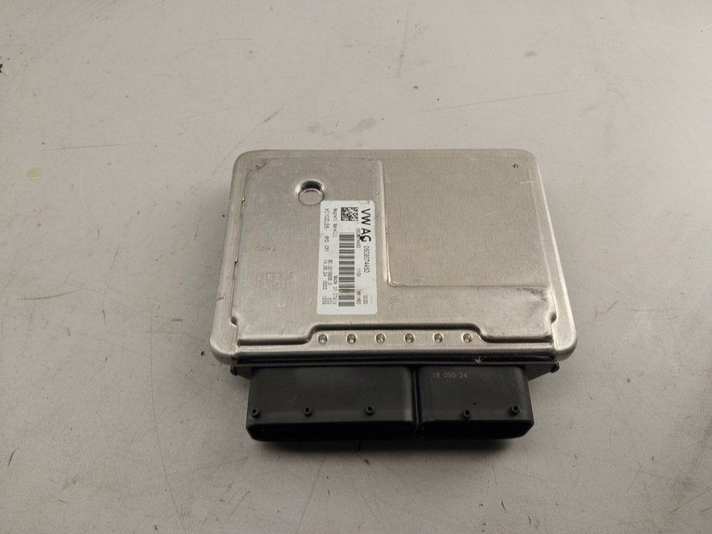 CALCULATEUR MOTEUR ECU Polo VI (AW1) (|05C907445D|), Volkswagen, Volkswagen AG, Utilisé, Kundenbetreuung@volkswagen.de