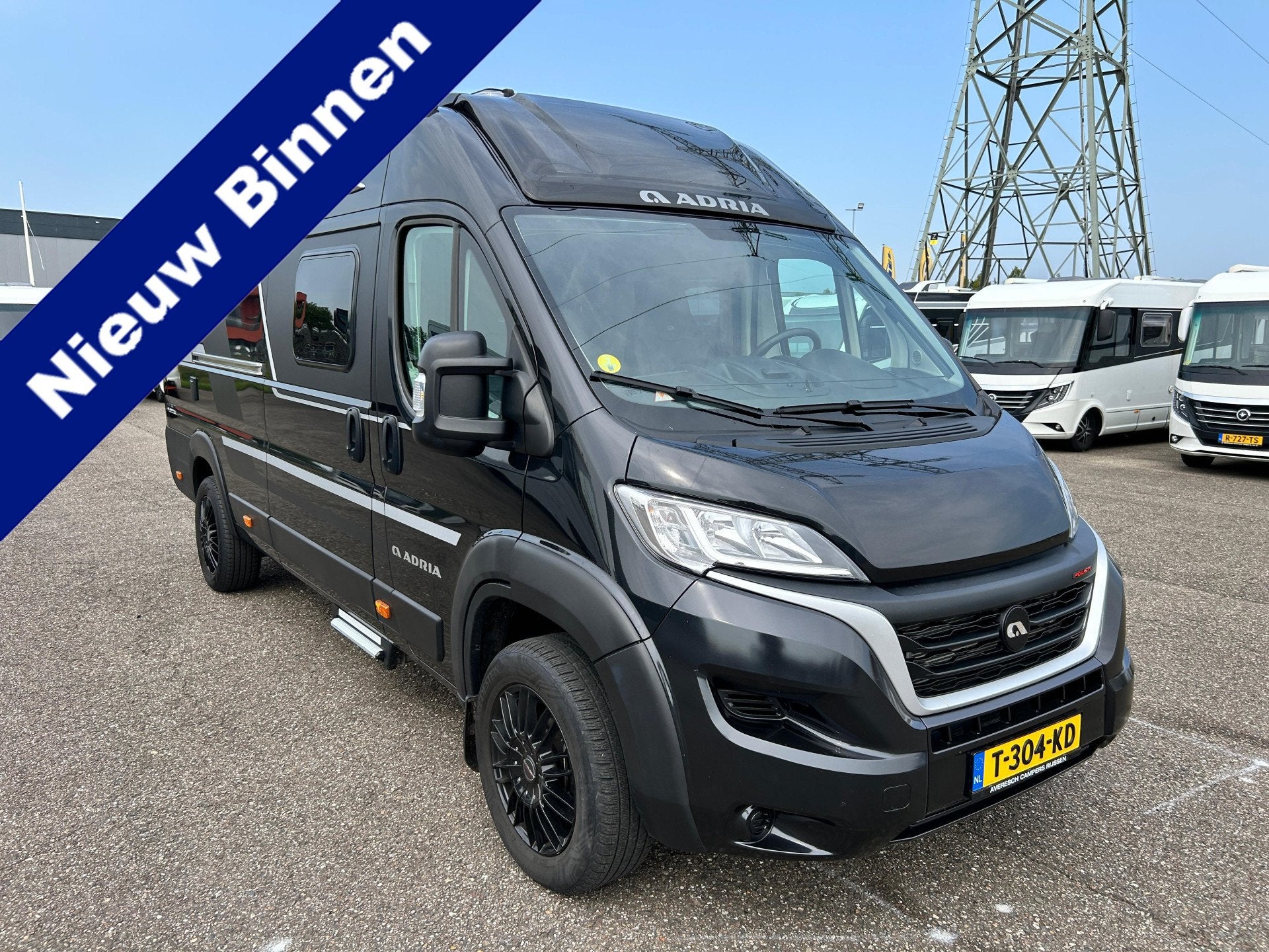 Adria TWIN 640SGX Supreme 180pk Automaat 18inch 3.5 of 4.0to, Caravans en Kamperen, Mobilhomes, Automaat, Buscamper of Camperbus