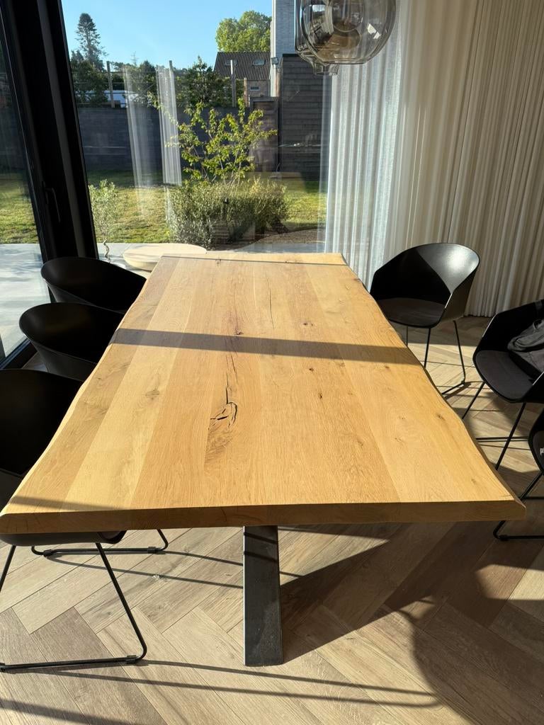 Volle eik eettafel, Ophalen, Zo goed als nieuw