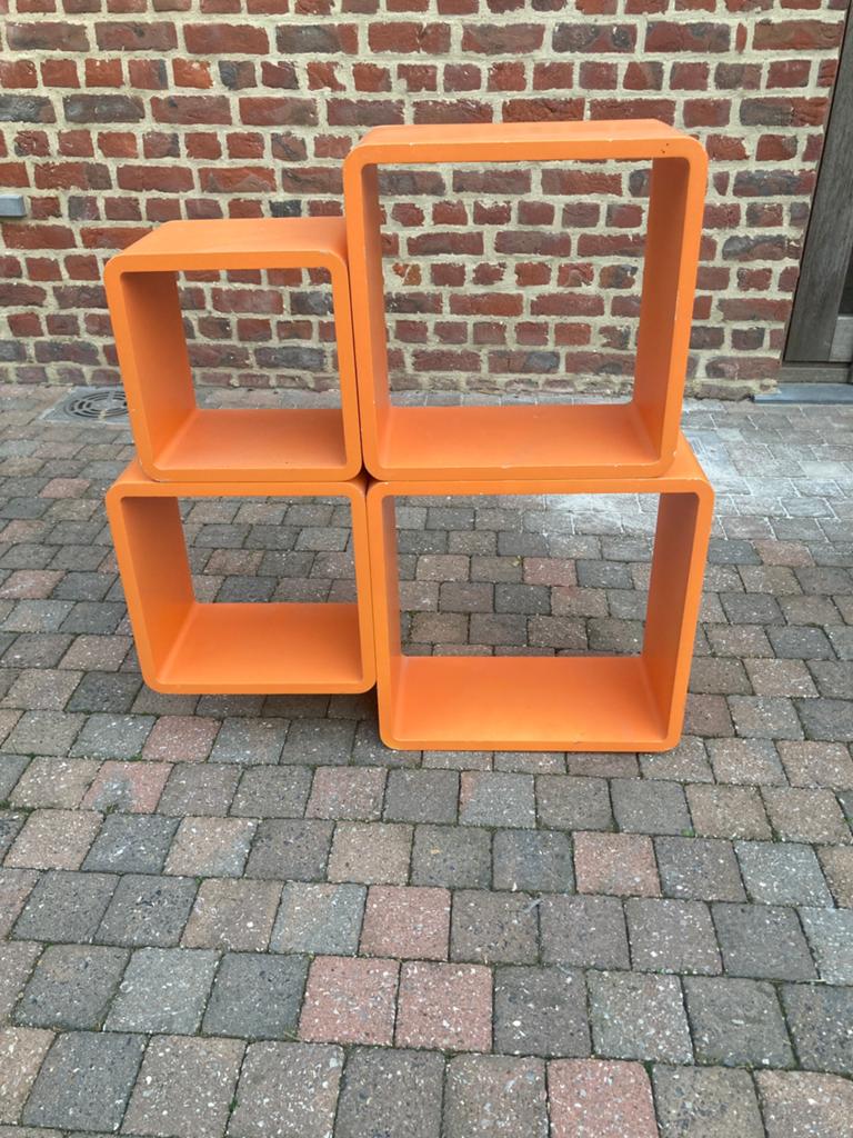 Retro wandkast of bijzettafeltjes, Huis en Inrichting, Ophalen, Gebruikt