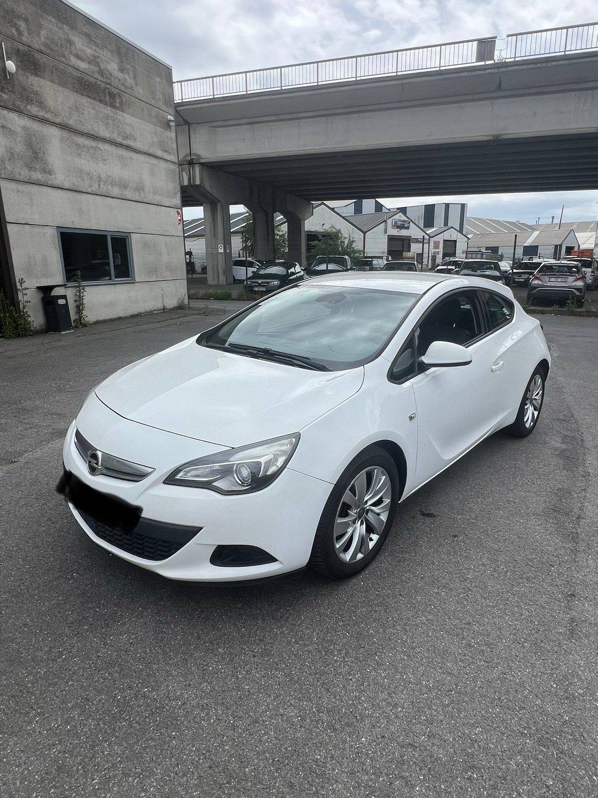 Opel astra 1.7 gtc diesel euro5 gekeurd voor verkoop, Auto's, Opel, Voorwielaandrijving, Euro 5, Stof, Zwart