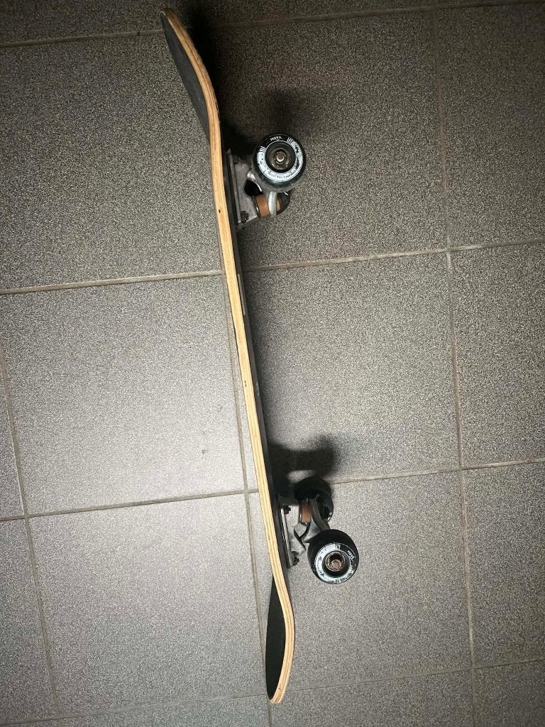 skateboard te koop, Sport en Fitness, Skateboarden, Ophalen of Verzenden, Zo goed als nieuw, Skateboard