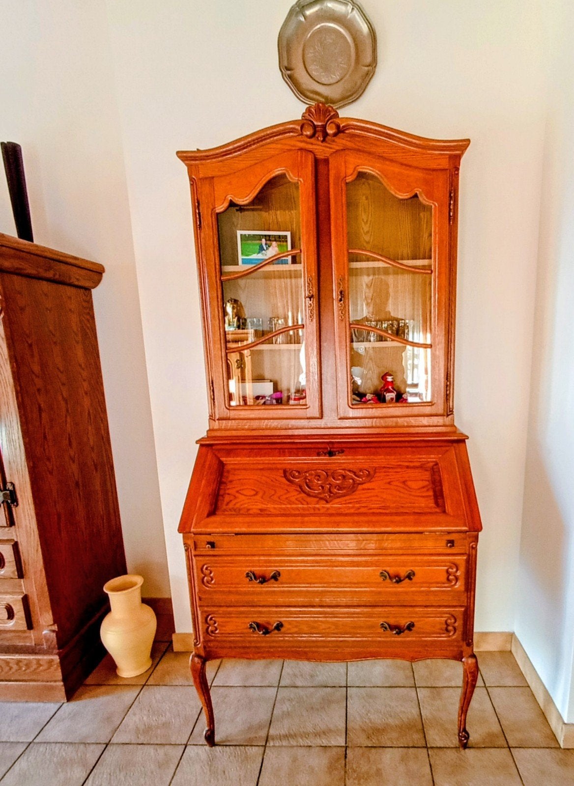 bureau secrétaire, Enlèvement