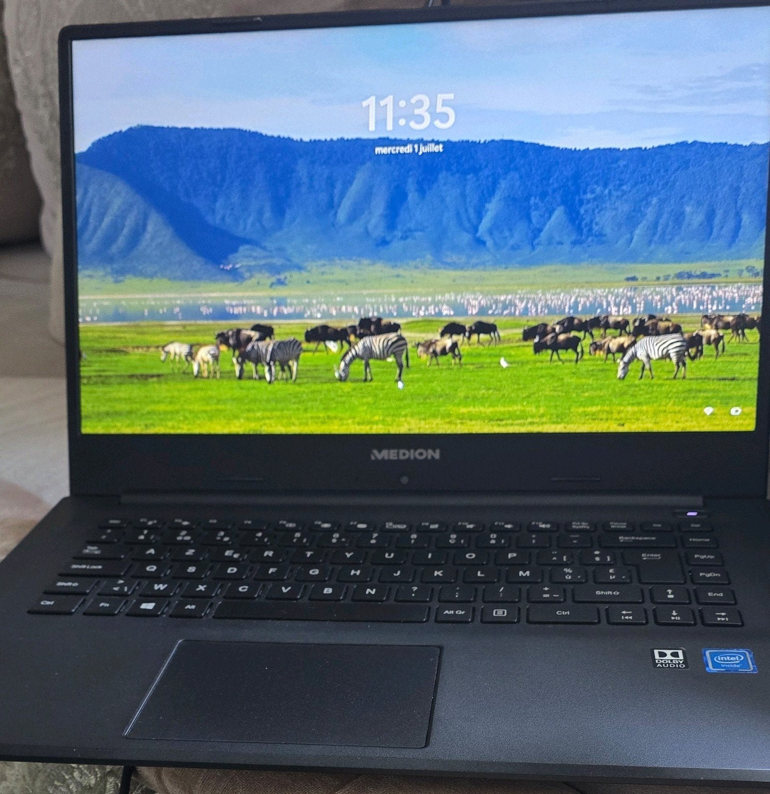 Medion PC portable sans chargeur, Enlèvement