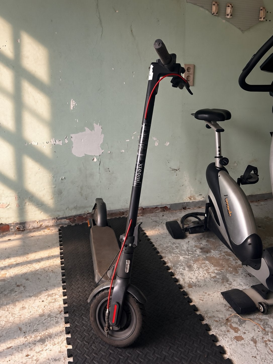 Xiaomi Electric Scooter 4 Pro 2nd Gen met slot & oplader, Enlèvement, Utilisé, Step électrique (E-scooter)