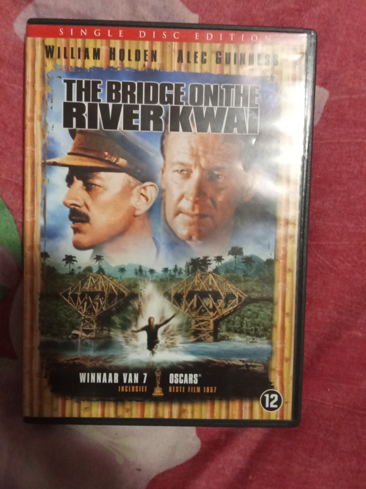 the bridge on the riverkwal, Nederlands, Ophalen of Verzenden, Zo goed als nieuw, 1940 tot 1960