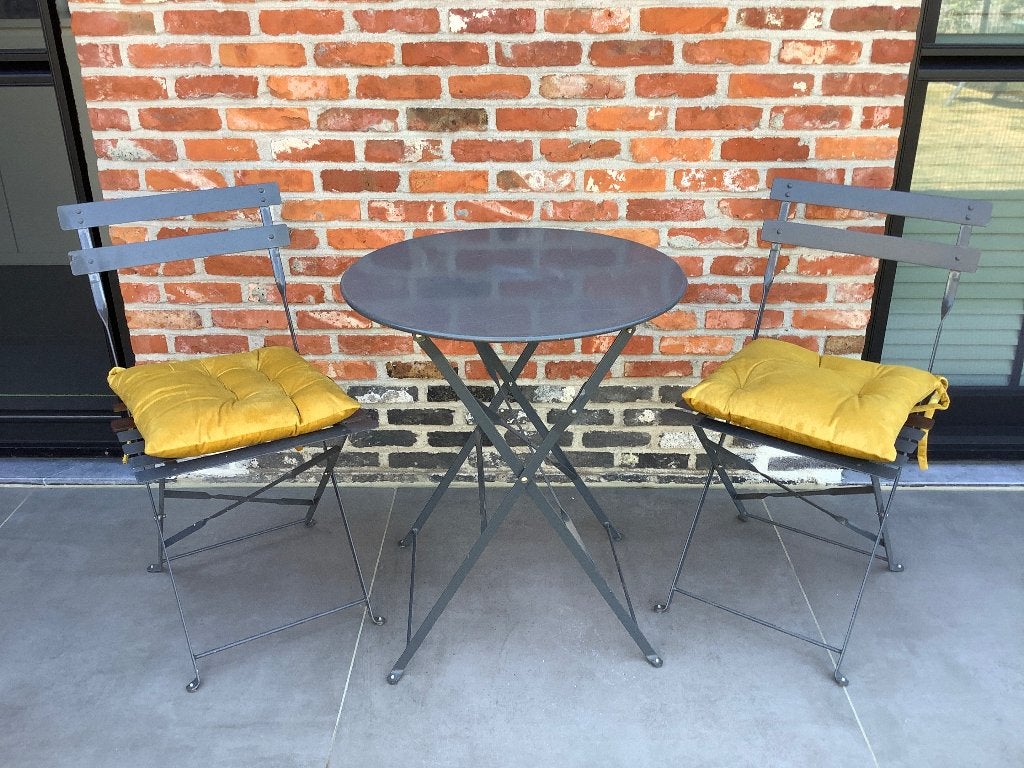 Bistro tafeltje met stoelen, Ophalen, Gebruikt, Rond, Metaal