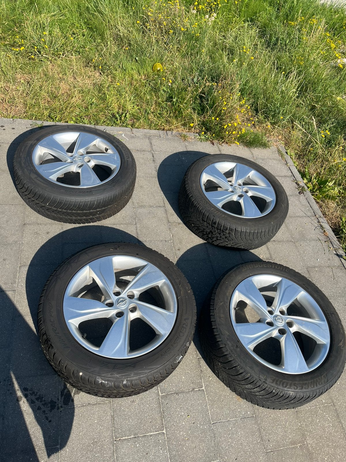 Winterbanden opel grandland X18, Auto-onderdelen, Banden en Velgen, Ophalen, Winterbanden, Velg(en)