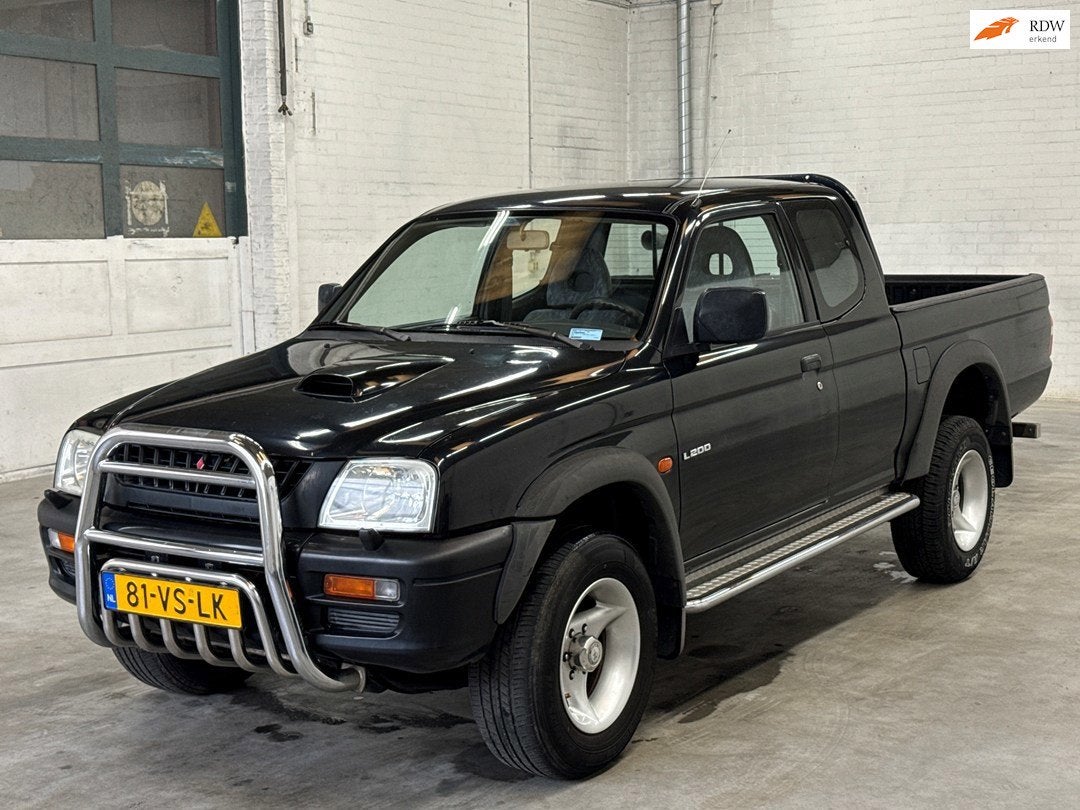 Mitsubishi L200 2.5 Club Cab | 1e eigenaar | Trekhaak, Autos, Achat, 2 places, 2 portes, 2477 cm³