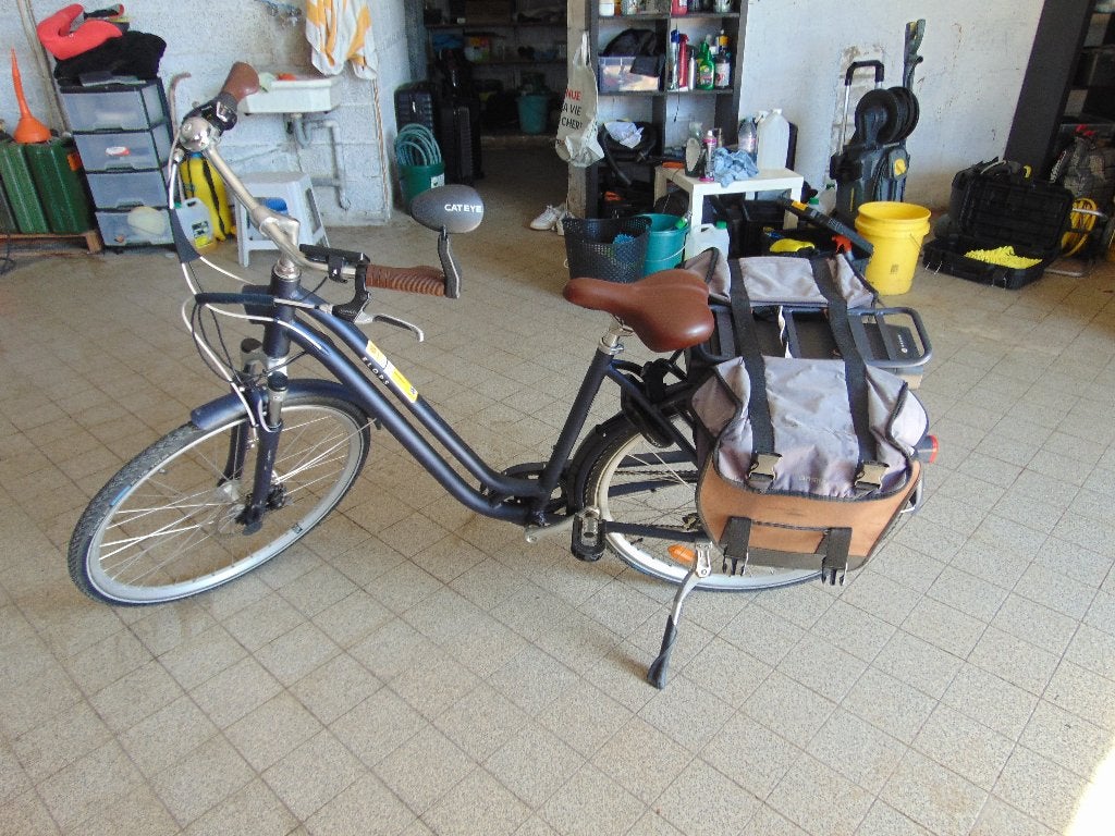 28 inch gemengde elektrische fiets, Ophalen, Zo goed als nieuw