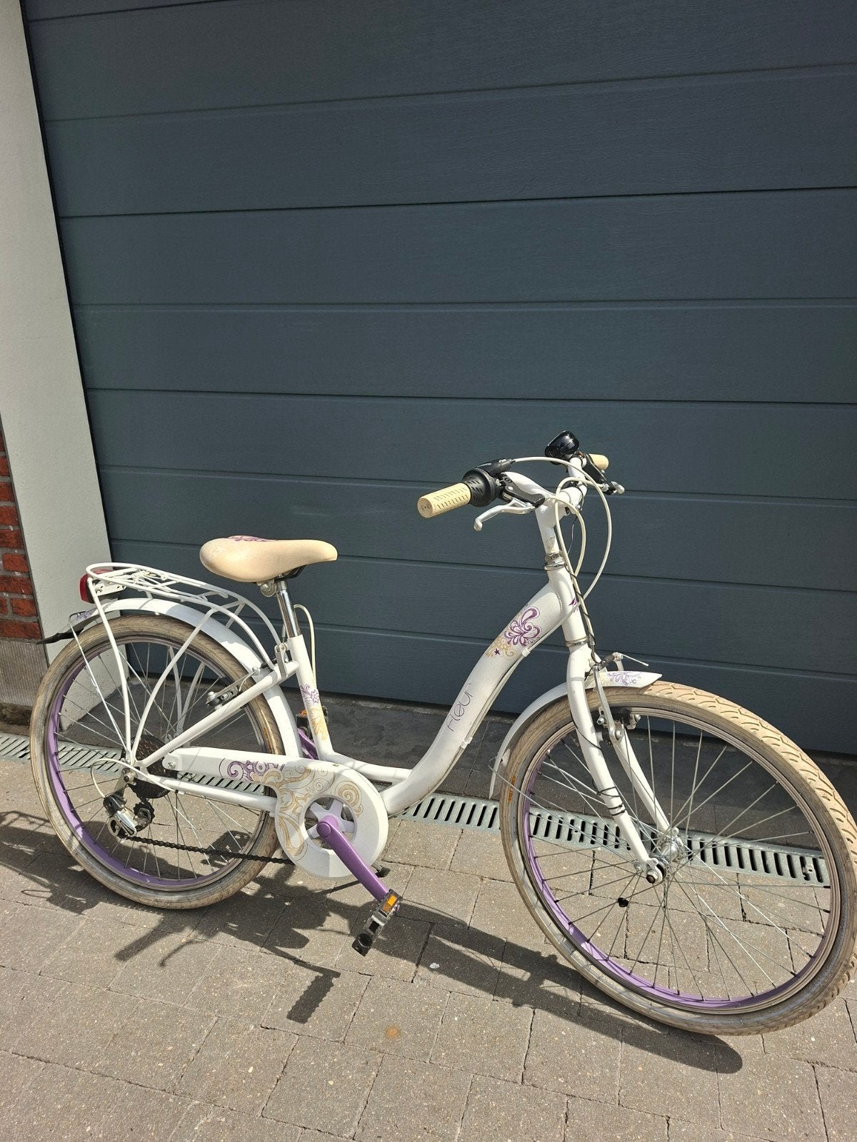 Mooie meisjesfiets 24inch in zeer goede staat, Ophalen