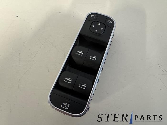 Combischakelaar ramen van een Mercedes B-Klasse, Gebruikt, -, Ophalen of Verzenden, -