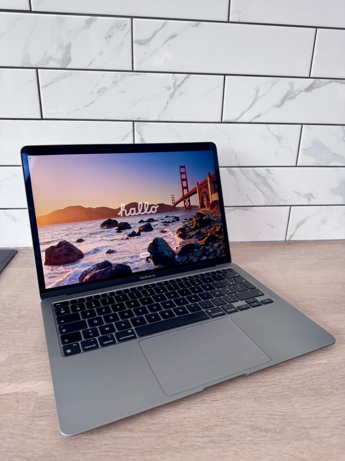 Apple Macbook Air 13 M1 space gray, Informatique & Logiciels, 256 GB, Utilisé, Azerty, MacBook Air