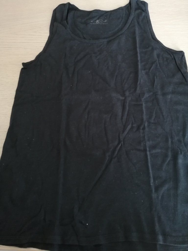 fijn zwart topje LOUISA CERANO maat 40 - 42, Kleding | Dames, Topjes, Maat 38/40 (M), LOUISA CERANO, Zwart, Ophalen of Verzenden