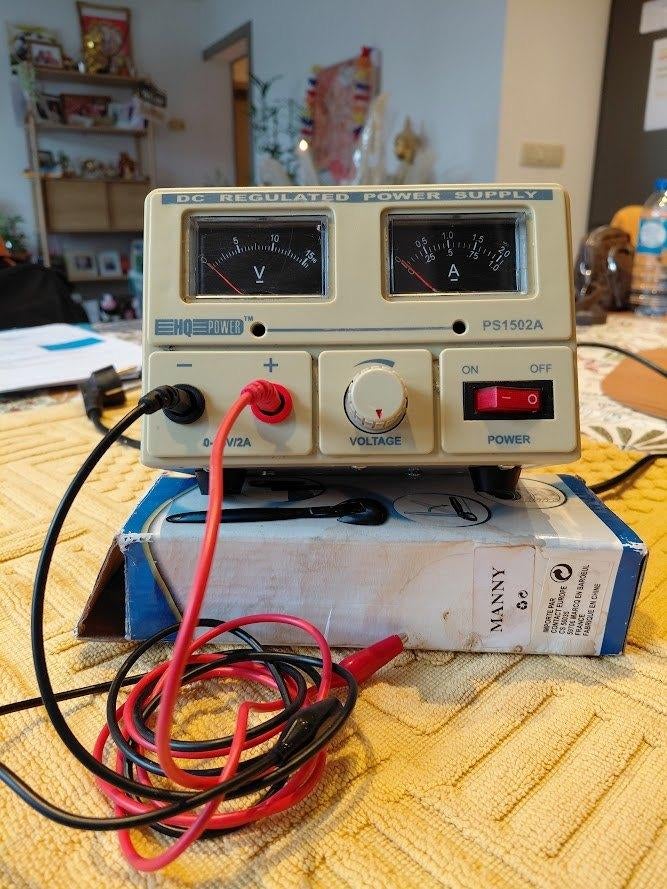 Alimentation 220 V  12 volts CC, Enlèvement ou Envoi, Utilisé