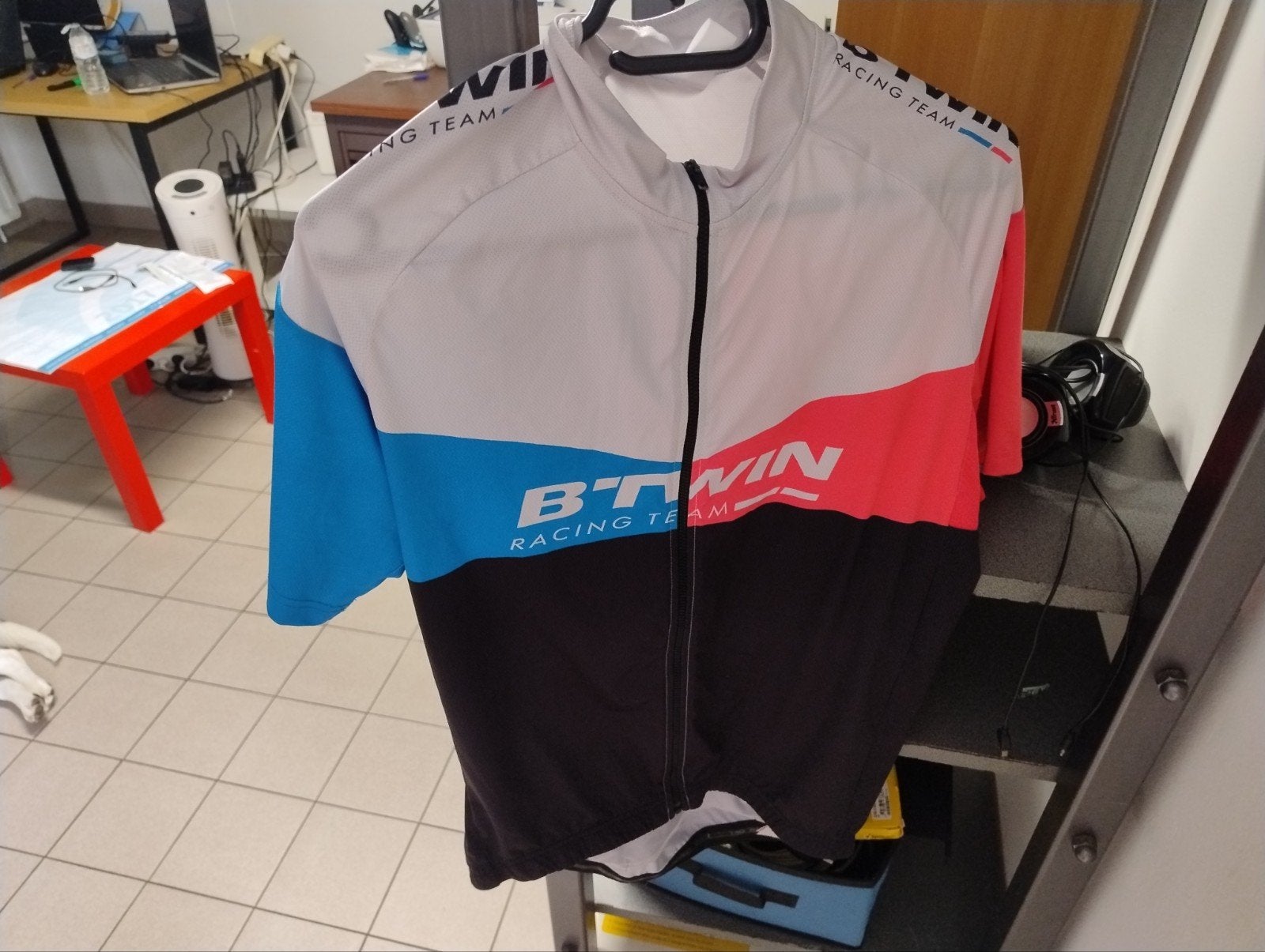 Koerstrui Medium, Fietsen en Brommers, Fietsaccessoires | Fietskleding, Ophalen of Verzenden