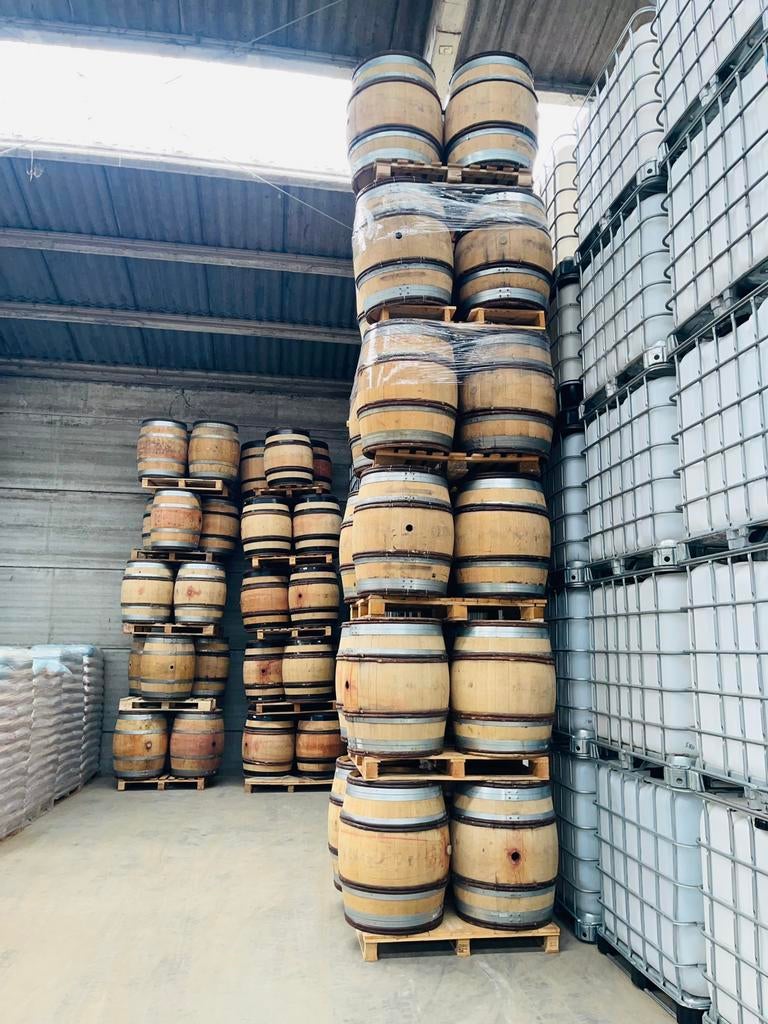 Tonneau de vin en chêne francais, barrique, fut en bois 228l, Enlèvement ou Envoi, Comme neuf, Bois