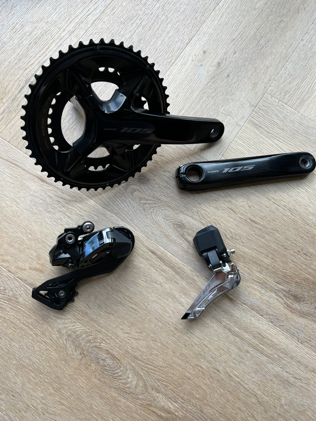 Shimano 105 Di2 R7100 Groepset 12-speed (ex. shifters/disc), Enlèvement ou Envoi, Comme neuf
