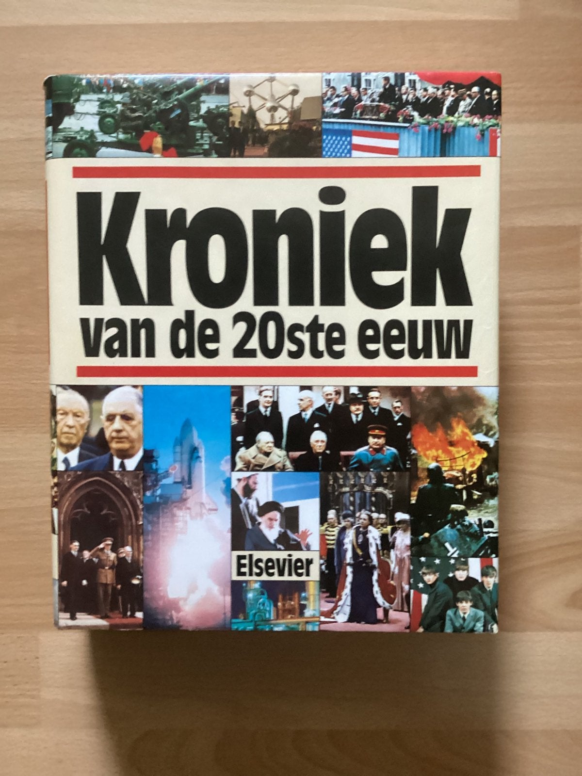Boek Kroniek van de 20ste eeuw, Boeken, Ophalen of Verzenden