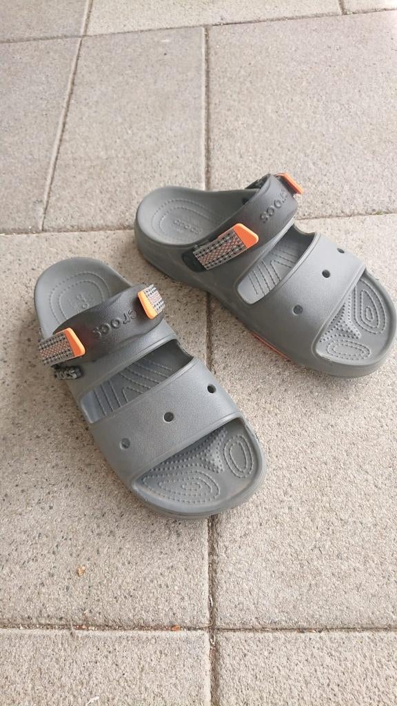 Crocs sandalen slippers, Kleding | Heren, Schoenen, Sandalen, Ophalen of Verzenden, Gedragen, Overige kleuren