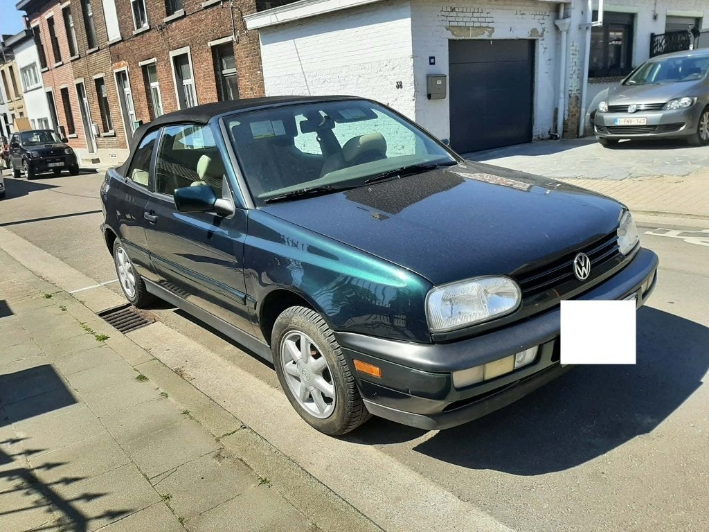 Golf 3 cabrio US USA 2L 85kw 1998 à RESTAURER, Autos, Cabriolet, Boîte manuelle, 2000 cm³, Achat