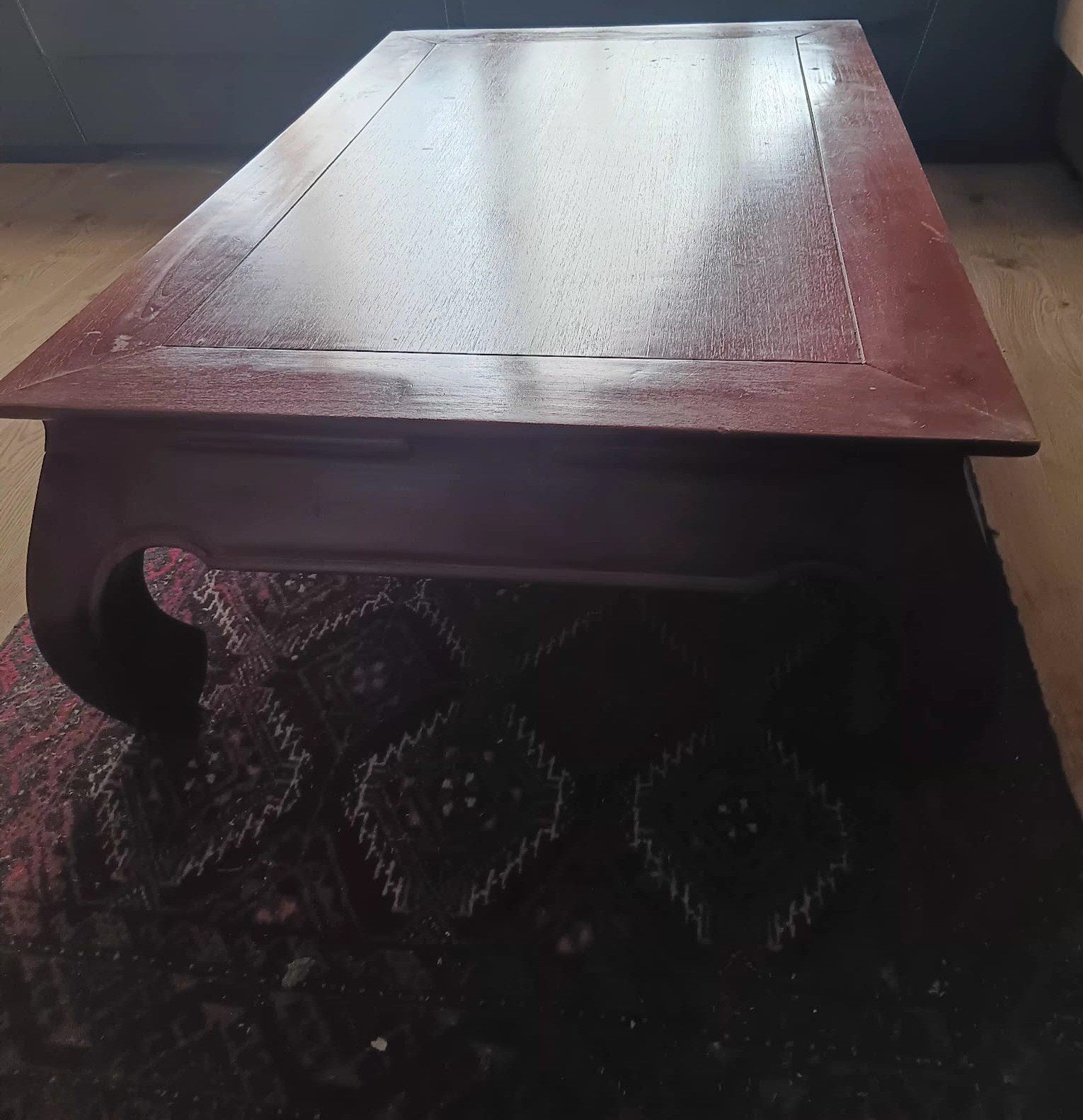 Table basse, Enlèvement