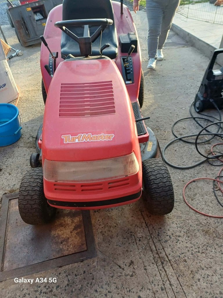 Tracteur tondeuse lire l'annonce jusqu'au bout vend échange, Jardin & Terrasse, Briggs & Stratton, Enlèvement, Utilisé, 90 à 120 cm