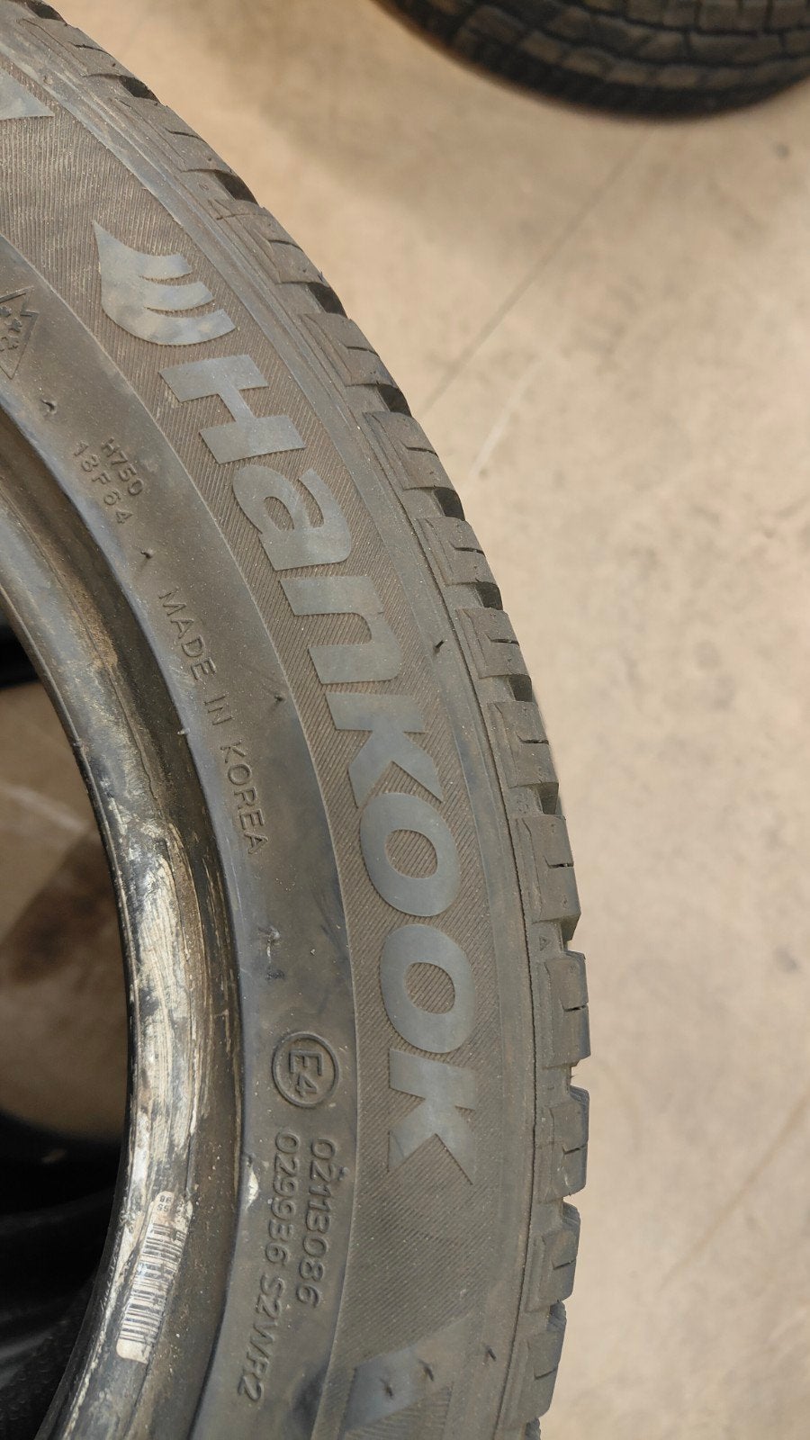 185/55r14 Hankook 35€ per stuk met montage, Ophalen