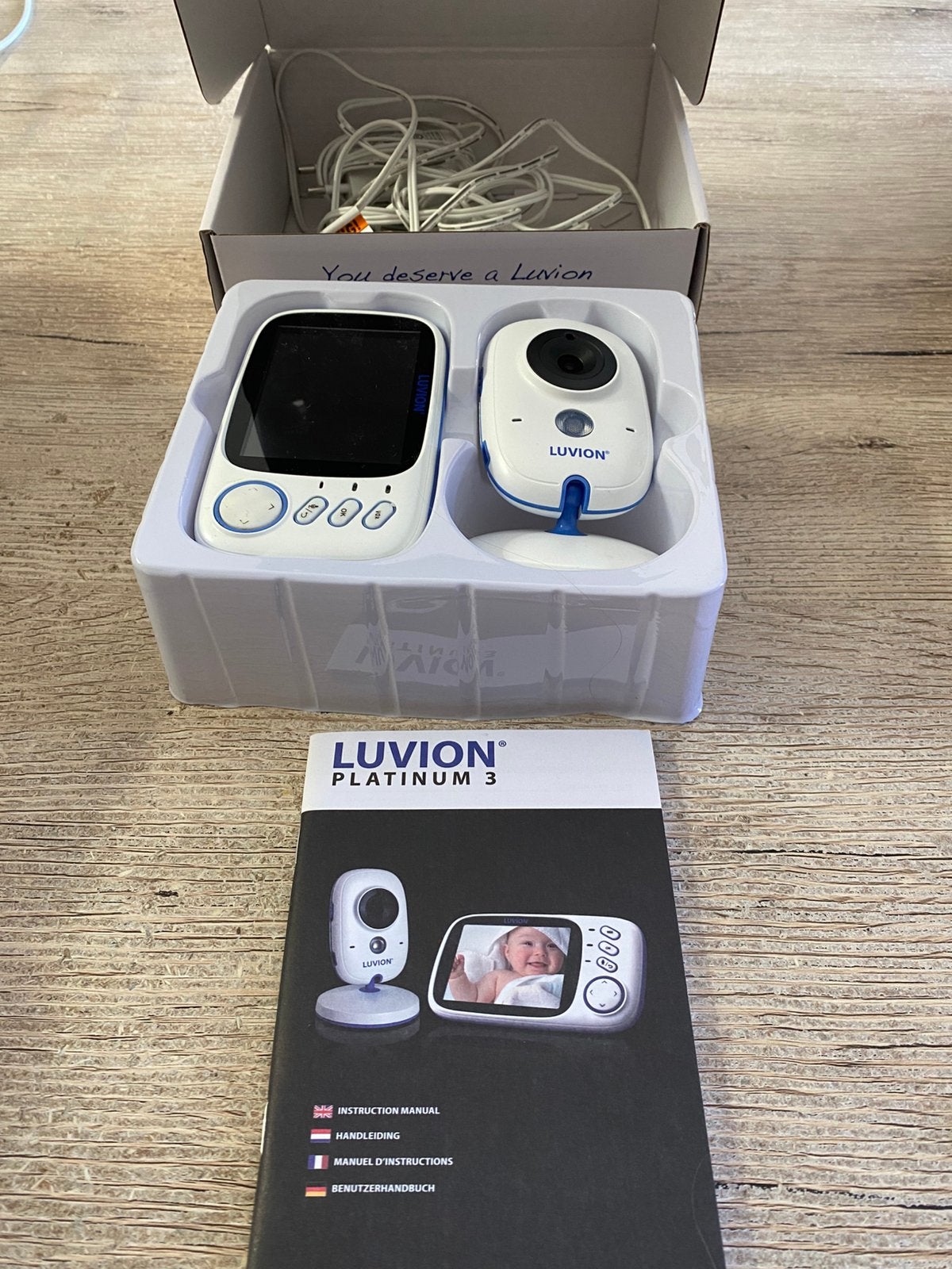 Luvion platinum 3+ babyfoon met camera, Enfants & Bébés, Babyphones, Enlèvement ou Envoi, Comme neuf