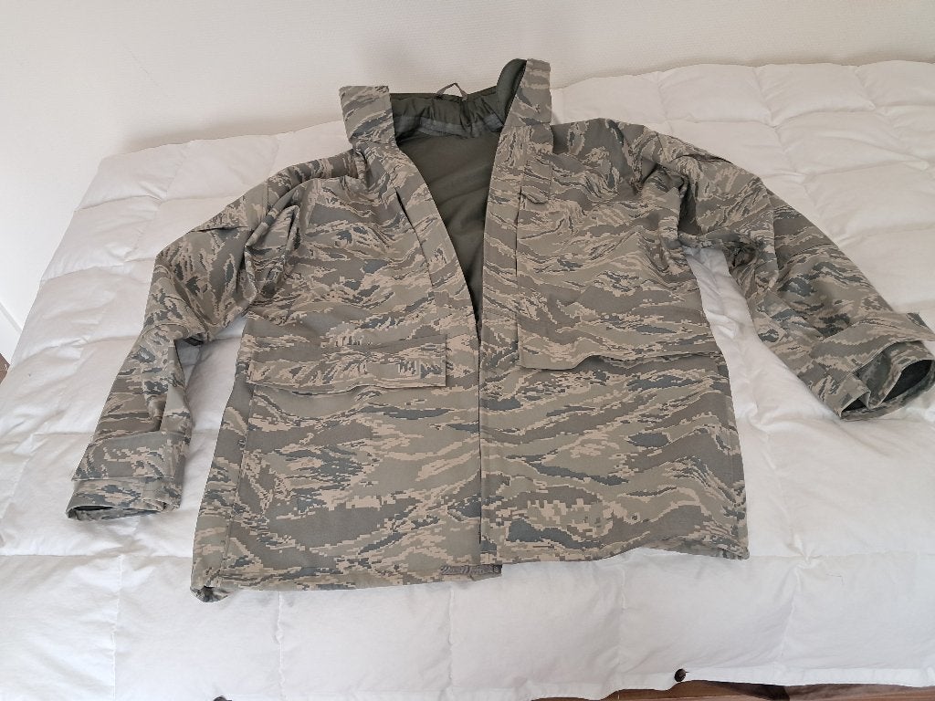 Camouflage regenjas, Ophalen, Zo goed als nieuw, Overige typen