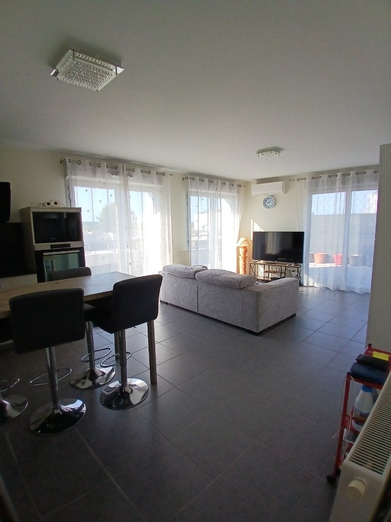 DIRECT PROPRIETAIRE F4, Immo, Étranger, Ville, France, 77 m², Appartement