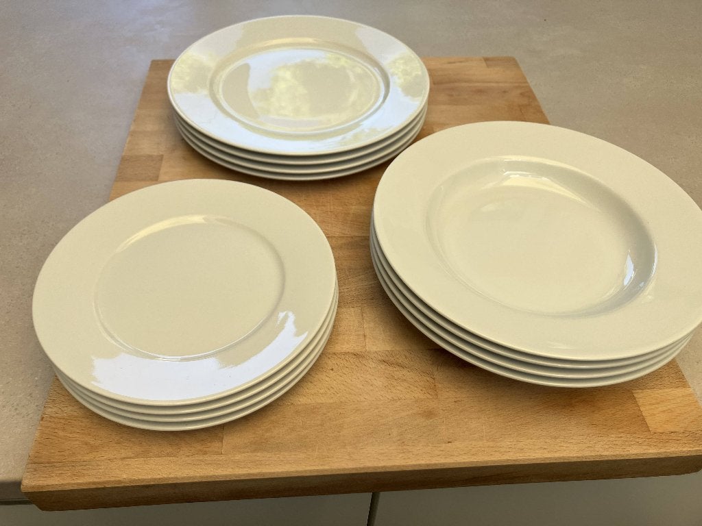Servies set, Ophalen, IKEA, Zo goed als nieuw, Bord(en)