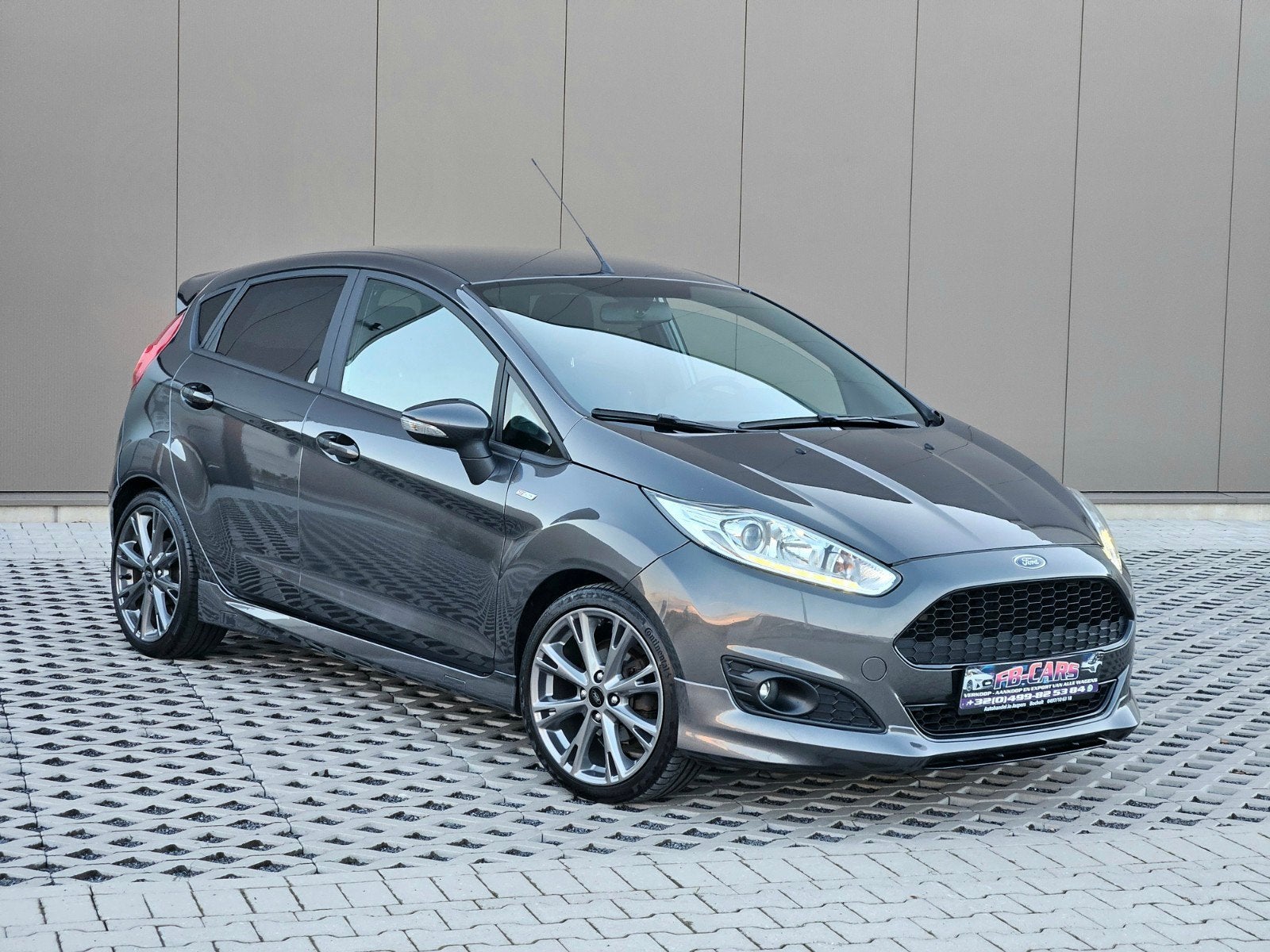Ford Fiesta ST-Line 2017 140 ch/lifting facial/111 dkm/12 m, Autos, Achat, Euro 6, Entreprise, Boîte manuelle