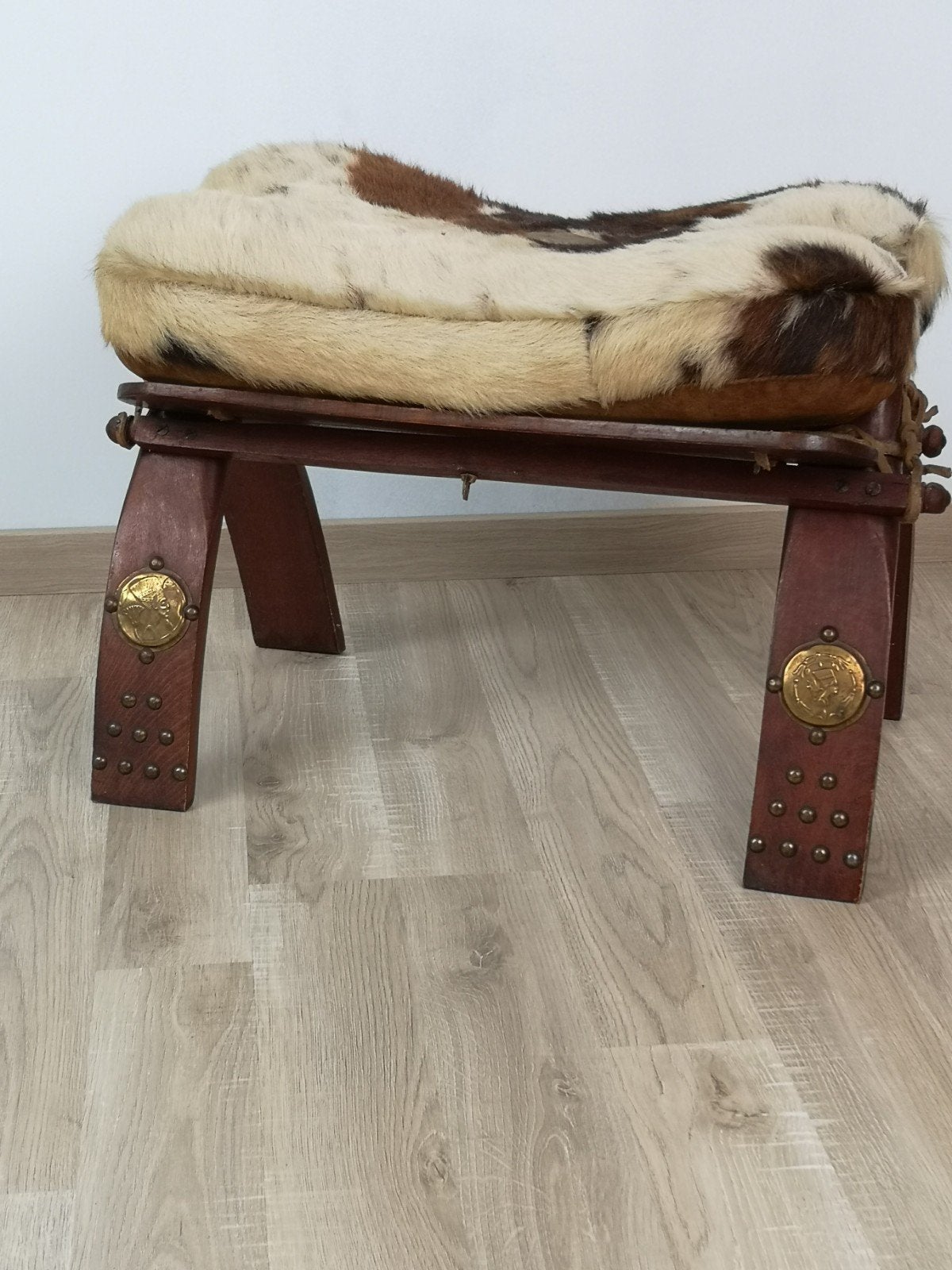 Siège/pouf en cuir de vachette égyptien authentique, Enlèvement ou Envoi