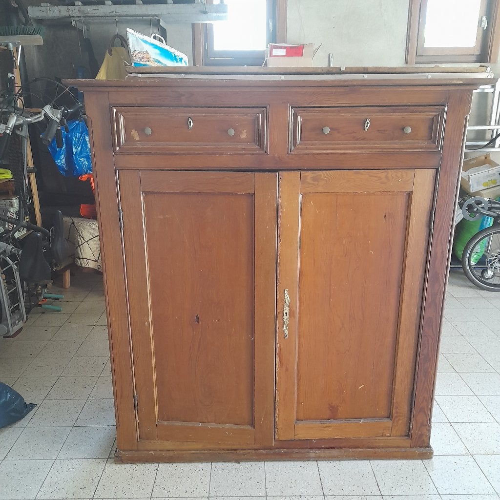 meidenkast 2 legplanken, 2 lades, hout in goede staat, Ophalen