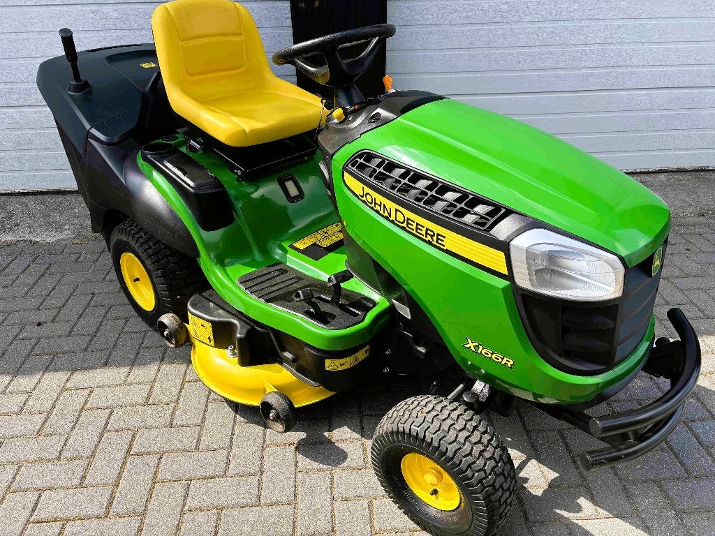 Zeer nette John Deere zitmaaier met opvang, Tuin en Terras, Zitmaaiers, Ophalen, Zo goed als nieuw, Elektrische starter