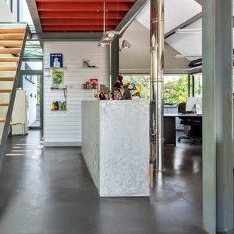 Wand, Ophalen, Met plank(en), Gebruikt, 200 cm of meer