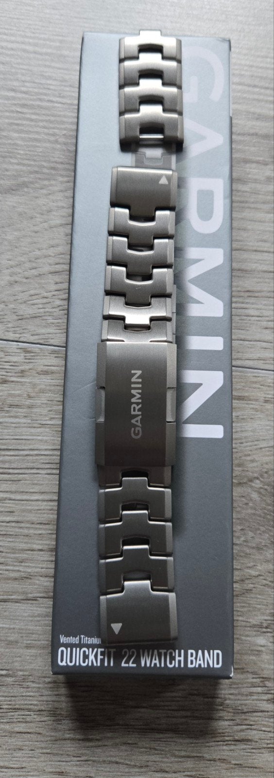 garmin titanium vented band, Bijoux, Sacs & Beauté, Montres de sport, Enlèvement