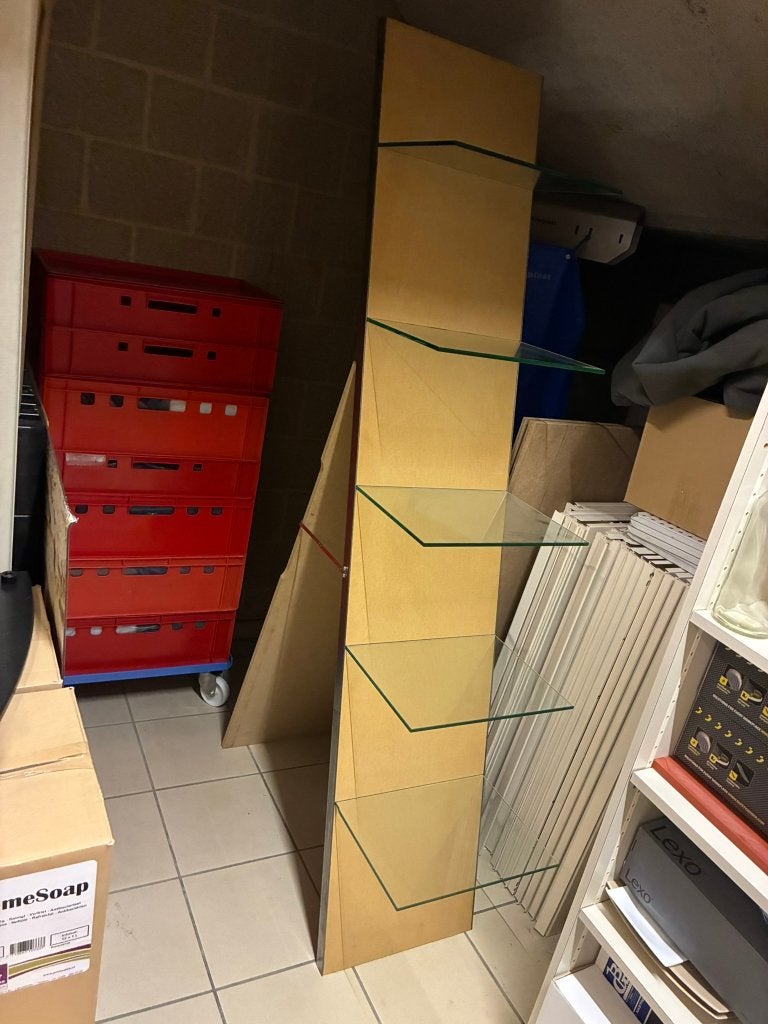 display staander, Diversen, Ophalen, Zo goed als nieuw